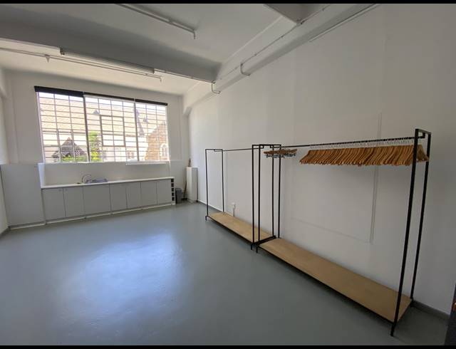 70M² RETAIL TO LET IN WOODSTOCK